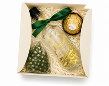 Load image into Gallery viewer, Ramadan / Eid Favour Box and Zam Zam Water 50ml