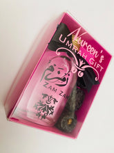 Load image into Gallery viewer, Personalised Wedding Party Wedding Clear Favour Box and Zam Zam Water 50ml & Ajwa dates