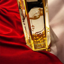 Load image into Gallery viewer, Ramadan / Eid / Party / Wedding Favour Box and Zam Zam Water 50ml
