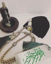 Load image into Gallery viewer, Personalised Men’s Premium Gift Set - Silver Metal Prayer Beads