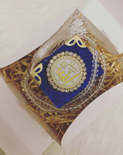 Load image into Gallery viewer, Wedding Party Wedding Favour Box 99 Bead Tasbih & Mini Quran