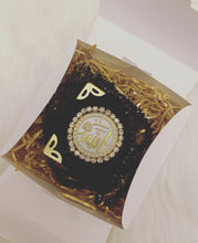 Load image into Gallery viewer, Wedding Party Wedding Favour Box 99 Bead Tasbih & Mini Quran