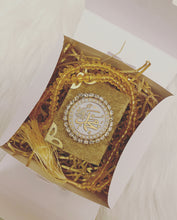 Load image into Gallery viewer, Wedding Party Wedding Favour Box 99 Bead Tasbih & Mini Quran