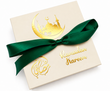 Load image into Gallery viewer, Ramadan / Eid Favour Box and Zam Zam Water 50ml
