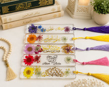 Load image into Gallery viewer, Resin real pressed flower floral bookmarks
