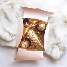 Load image into Gallery viewer, Wedding Party Wedding Favour Box and Zam Zam Water
