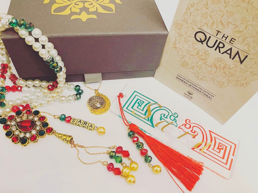 Personalised Gift Set - Pearl and Crystal Red / Green Tasbih With Acrylic Personalised Bookmark